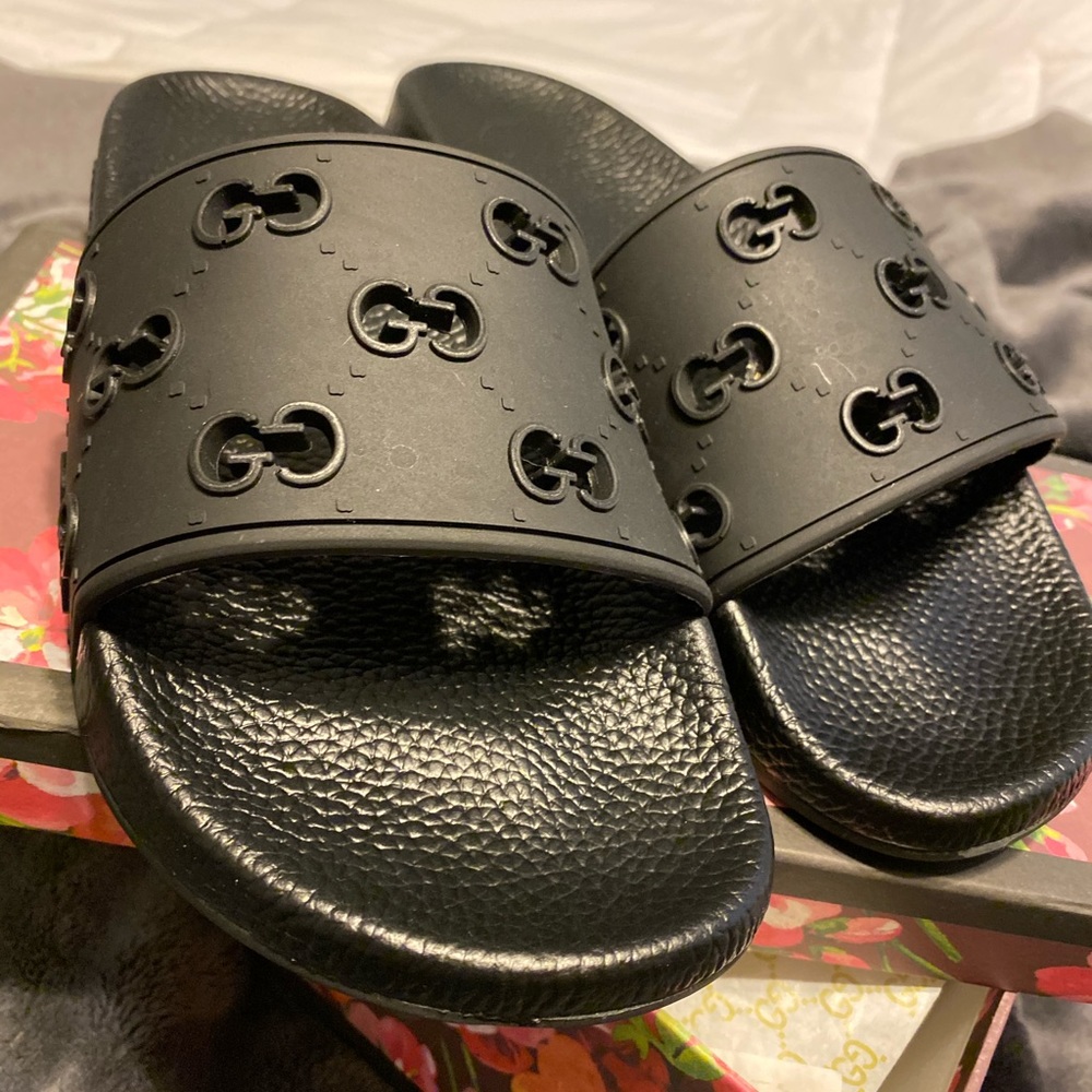 Gucci slides Sandals